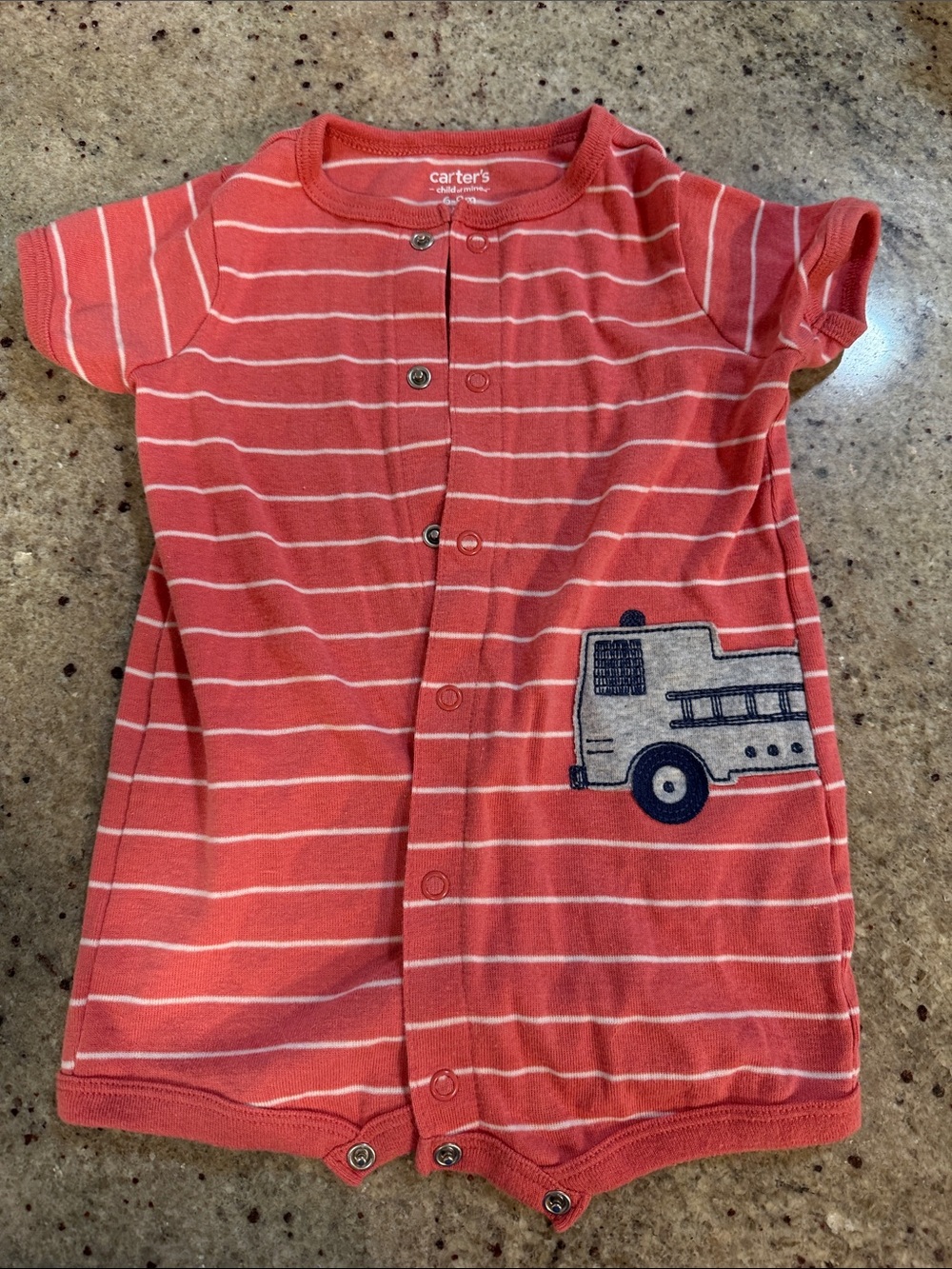 Carter's bundle outfits 6-9months